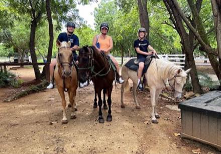 Stephanie Lockhart traveling, photo 5 of 6