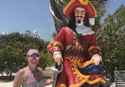Stephanie Lockhart traveling, photo 1 of 6