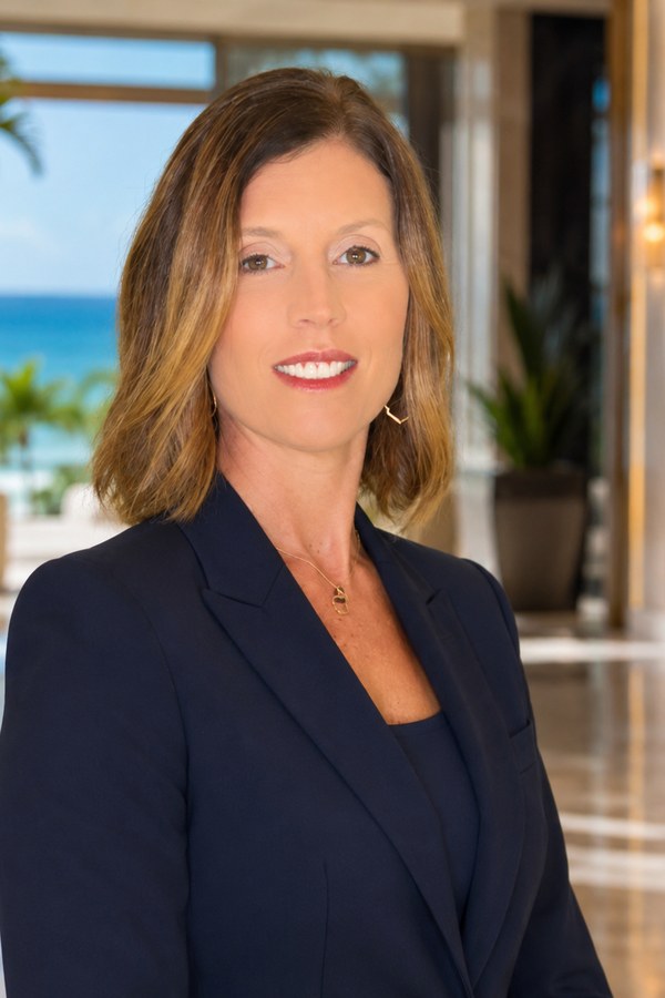 Rachel McNally, Executive Client Services, Jennifer Byrne Client Team at The Tropical Travelers